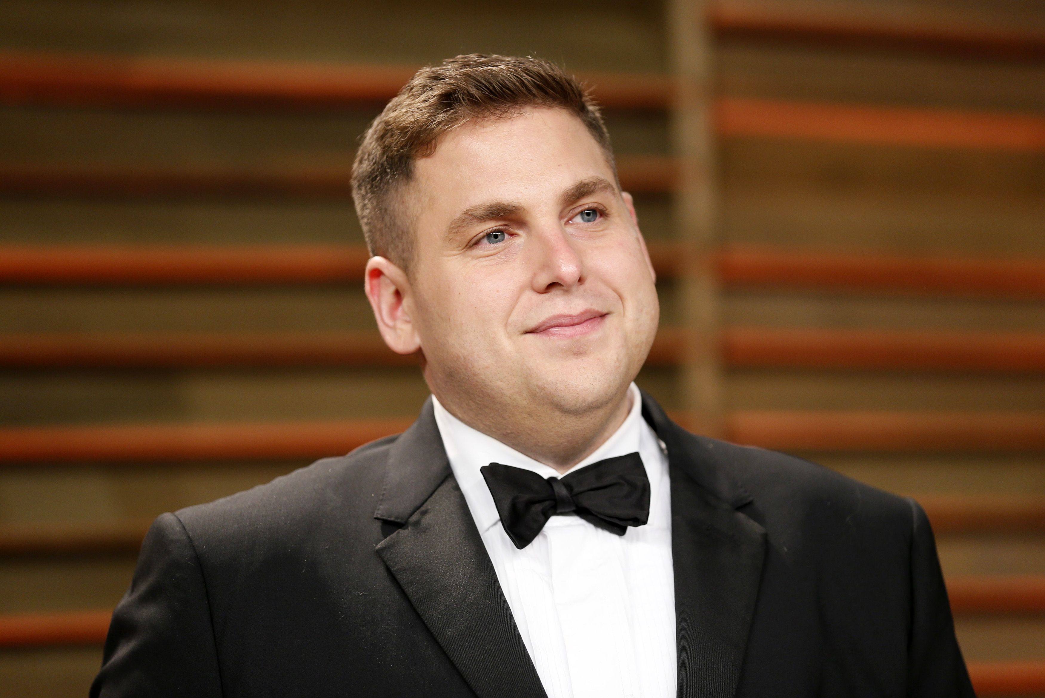 Jonah Hill foi forçado por Leonardo DiCaprio a ver "The Mandalorian": "Eu c*guei"