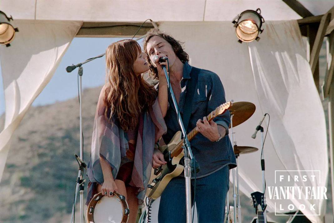 ''Daisy Jones & The Six'': Trailer revela canção icônica e relacionamento explosivo de Daisy e Billy
