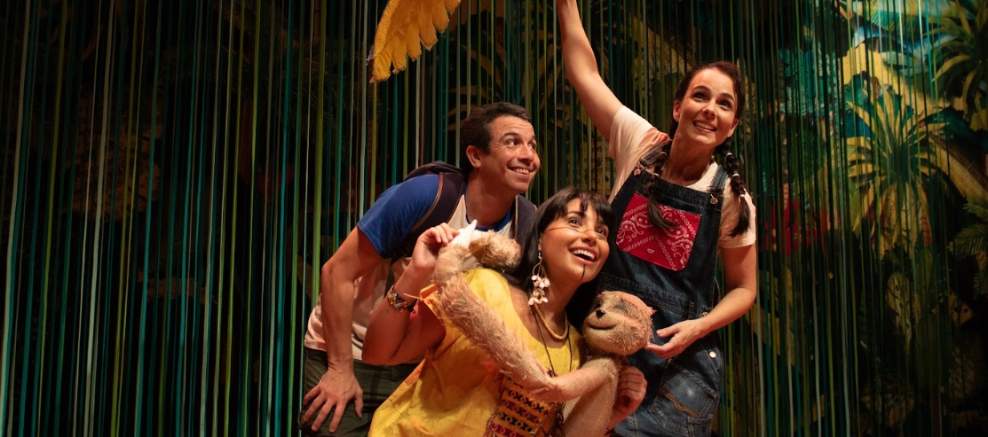 'PILAR NA AMAZÔNIA', peça idealizada por Miriam Freeland, estreia no Teatro Clara Nunes