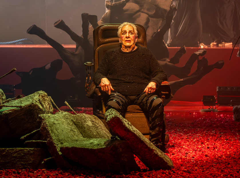Marco Nanini estreia 'Traidor' no Teatro PRIO