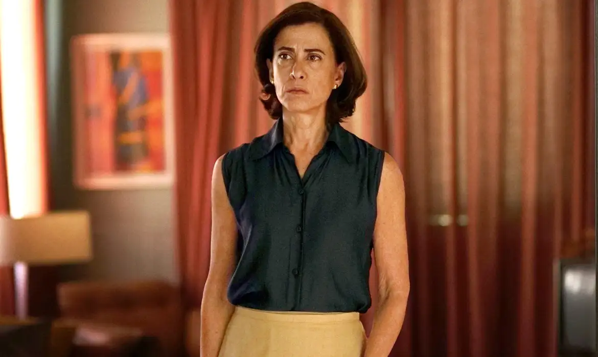 É ELA! Fernanda Torres leva Globo de Ouro e aumenta expectativa no Oscar